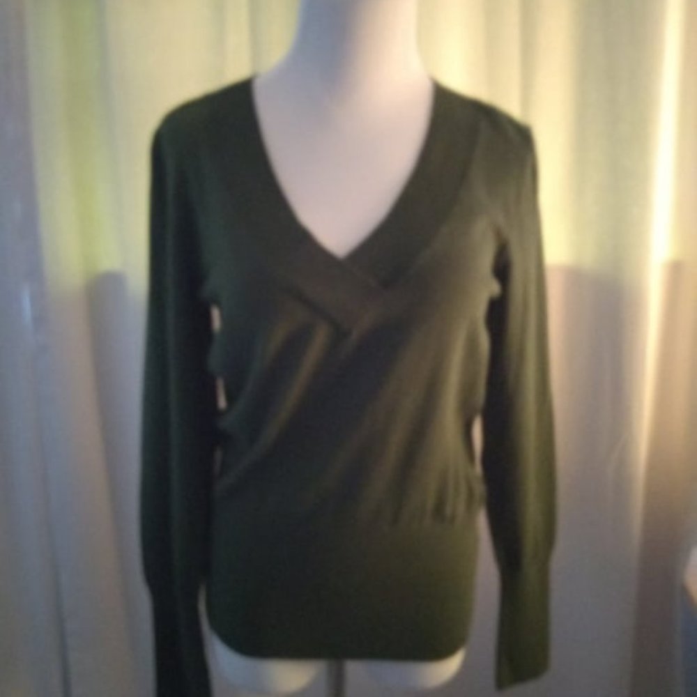 GREEN V NECK SWEATER XL